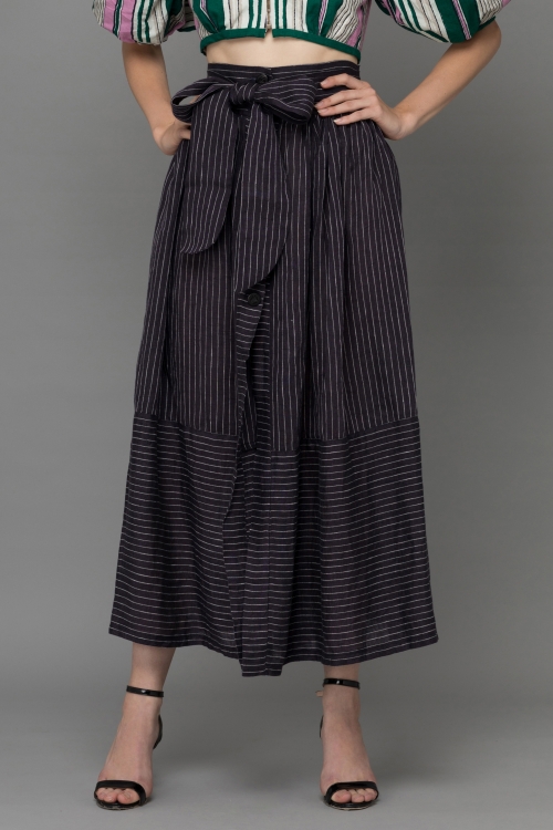 CHÂN VÁY LINEN DARK BLUE LINEN ROMAN SKIRT