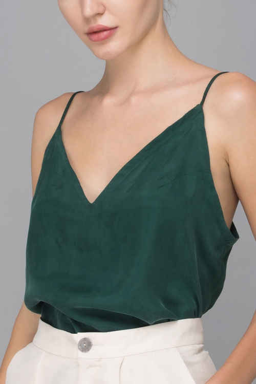 GREEN SUMMER SNOW CAMI TOP