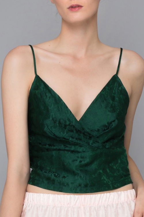 ÁO 2 DÂY GẤM MÀU XANH LÁ CÂY - LEAFY GREEN CROP CAMISOLE